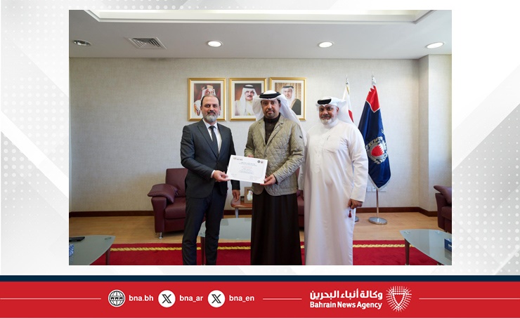 رئيس الجمارك يمنح عددا من الشركات شهادة المشغل الاقتصادي المعتمد الخليجي